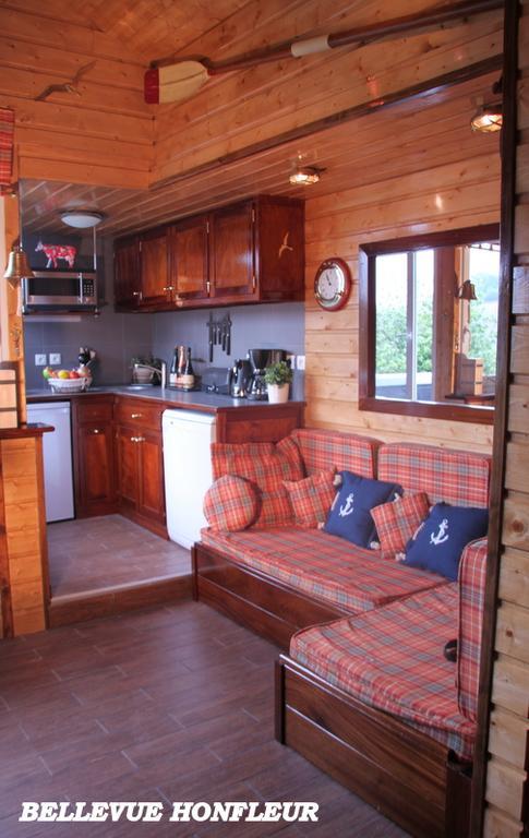 Le Bellevue - Beautiful Sea View Apartman Honfleur Kültér fotó